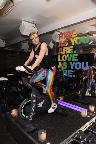 5d4dd164260000aa0f046c60