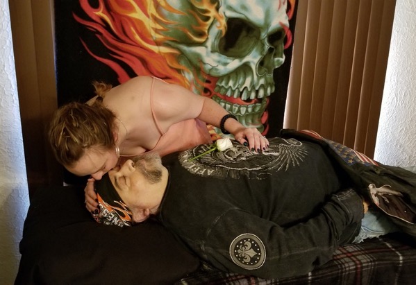 18IPHONEDEATH1 new superJumbo